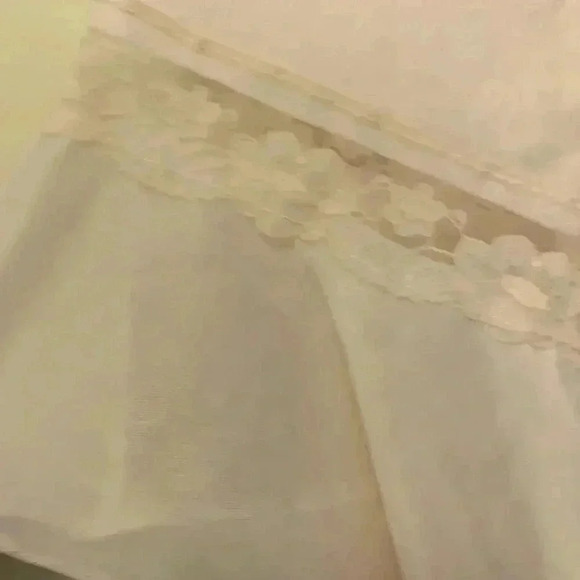 Gorgeous vintage sheer dressing gown, Source Unknown  w 3/4 bell sleeves - Picture 4 of 9
